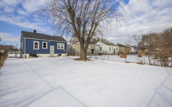 2267 Tennessee St in Gary, IN - Building Photo - Building Photo