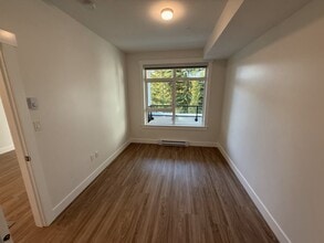 6320 Sentinal Dr in Nanaimo, BC - Building Photo - Building Photo