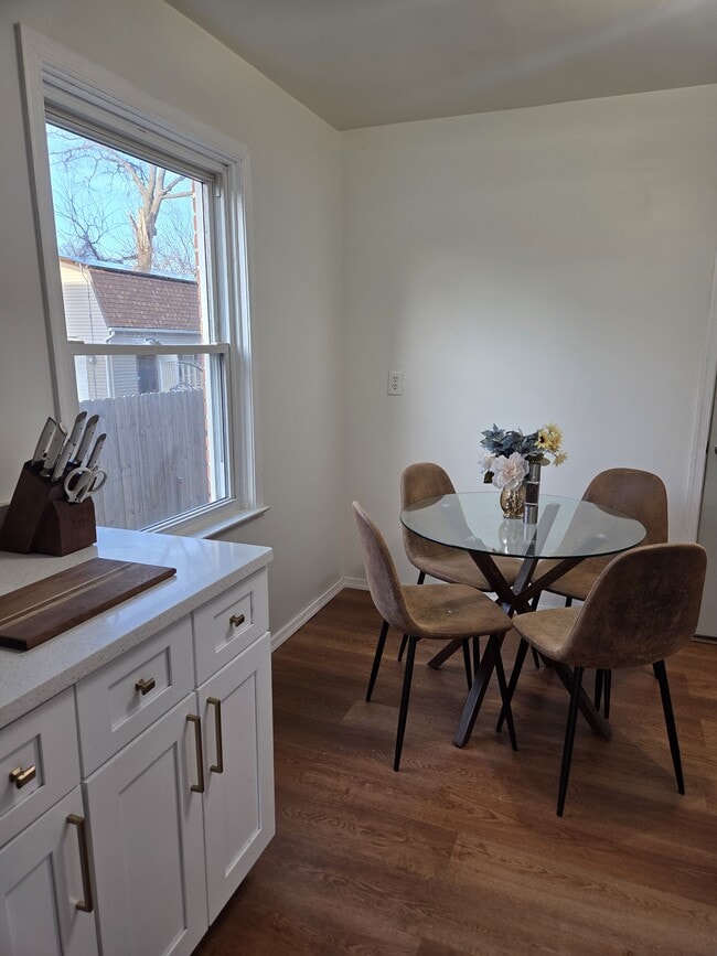 1130 Stephen Dr in Middle River, MD - Building Photo - Building Photo