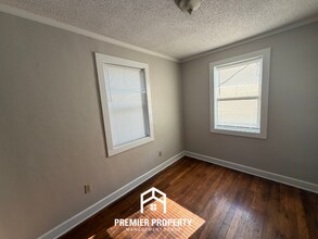 3145 N Lafayette Cir in Memphis, TN - Building Photo - Building Photo