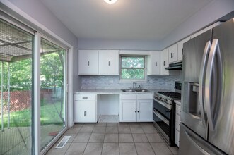 3118 W Westport Rd in Peoria, IL - Building Photo - Building Photo