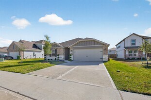 30301 Kingston Heath Dr in Cleveland, TX - Building Photo