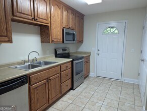 128 Lakeview Commons Dr in Statesboro, GA - Building Photo - Building Photo