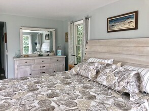 111 Popple Bottom Rd in Sandwich, MA - Building Photo - Building Photo