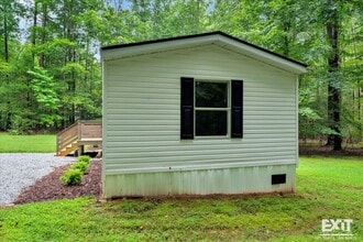 139 Cook Out Terrace in Macon, NC - Foto de edificio - Building Photo