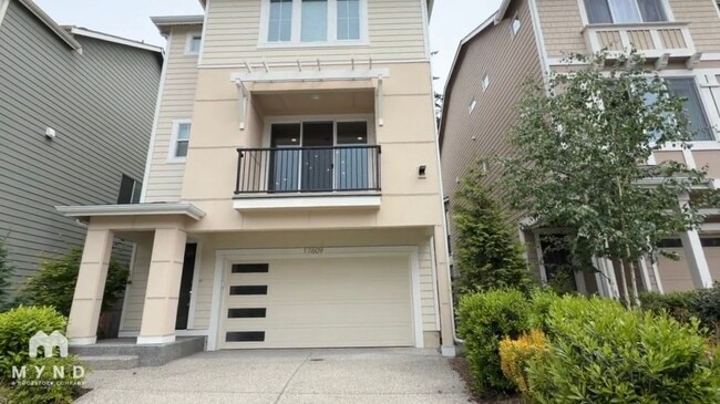 17609 21st Ave W