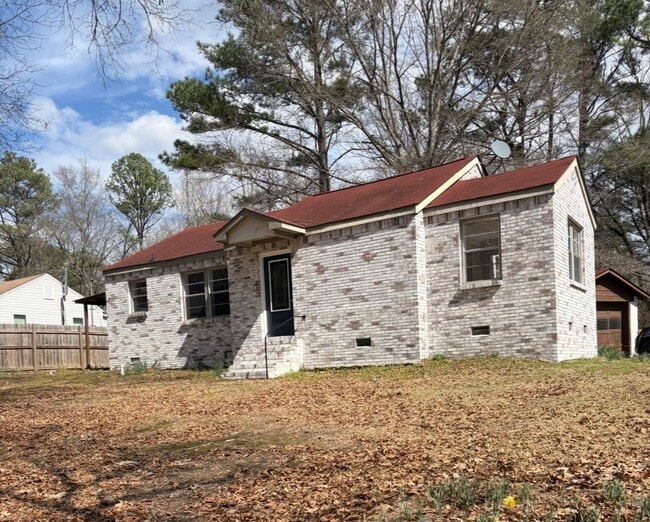 property at 607 Highland Ave