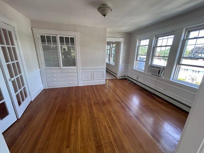 7 Lorraine St, Unit 1 in Boston, MA - Building Photo - Building Photo