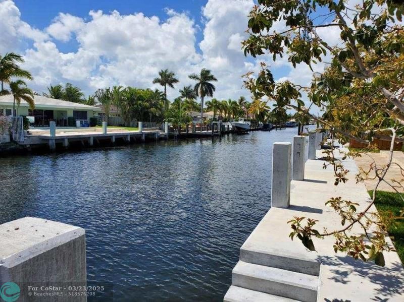 2612 SE 9th St in Pompano Beach, FL - Foto de edificio