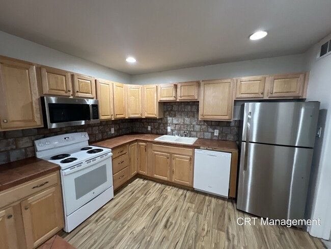 701 Scranton St in Aurora, CO - Building Photo - Building Photo