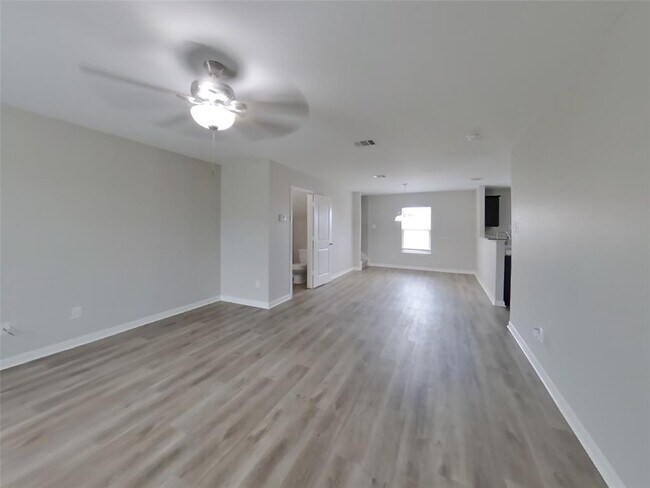 500 Yearwood Ln in Jarrell, TX - Building Photo - Building Photo