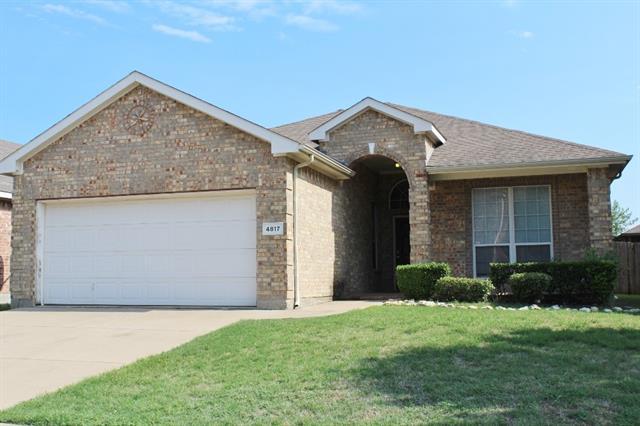 4817 Barberry Tree Cove in Crowley, TX - Building Photo