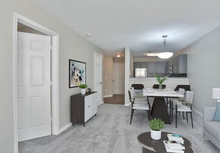Crestmont Apartments in Columbia, SC - Foto de edificio - Building Photo