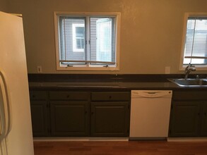 50 Bromfield Rd, Unit 1 in Somerville, MA - Building Photo - Building Photo