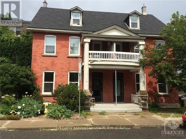 property at 95-95 St Andrew St
