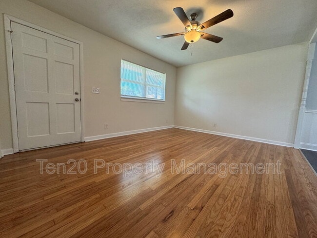 302 26th St in Phenix City, AL - Building Photo - Building Photo