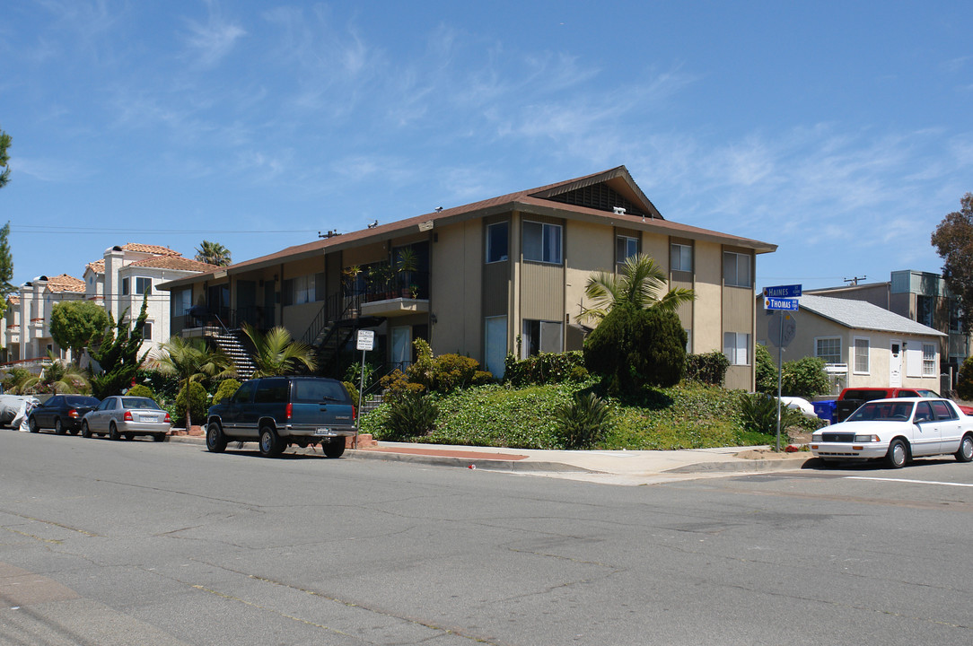 1502 Thomas Ave in San Diego, CA - Foto de edificio