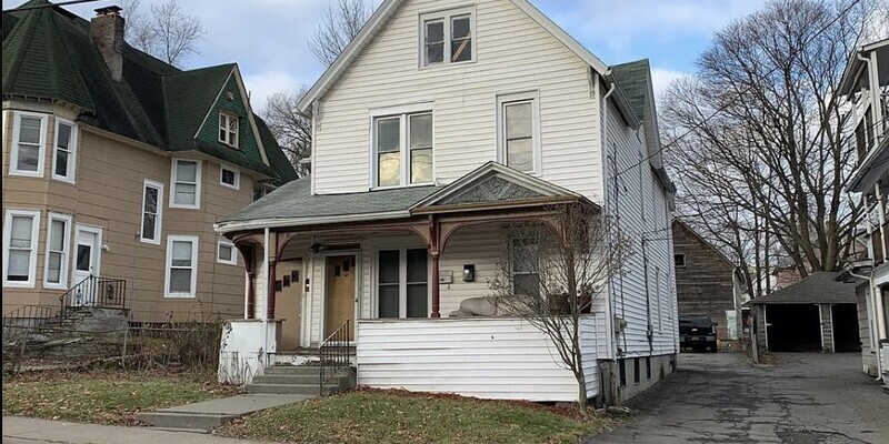 81 Chapin St in Binghamton, NY - Building Photo