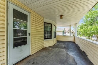 3274 W 130th St in Cleveland, OH - Building Photo - Building Photo