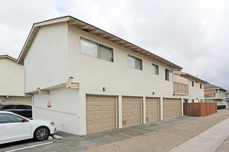 7252 Toulouse Dr in Huntington Beach, CA - Building Photo - Building Photo