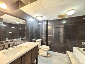 8421 S Orange Blossom Trl in Orlando, FL - Building Photo - Building Photo