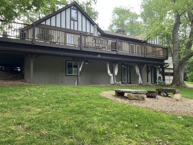 property at 1548 Bear Creek Rd