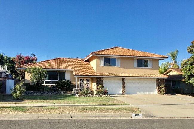 property at 15505 Facilidad St