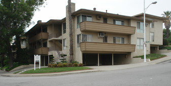 Amberwood Apartments