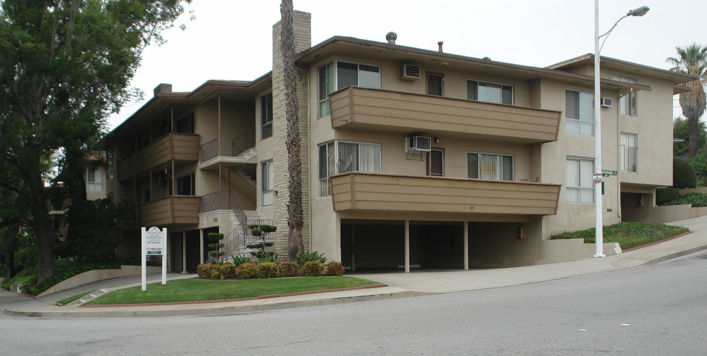 Amberwood Apartments in South Pasadena, CA - Building Photo