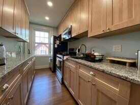 1699 Cambridge St, Unit 12A in Cambridge, MA - Building Photo