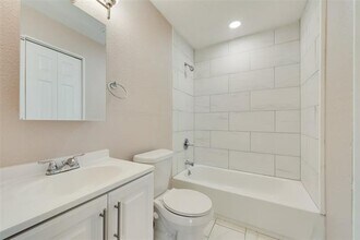 5437 David Strickland Rd in Fort Worth, TX - Building Photo - Building Photo