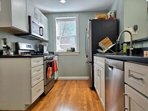 23 Clark St-Unit -1 in Somerville, MA - Building Photo - Building Photo