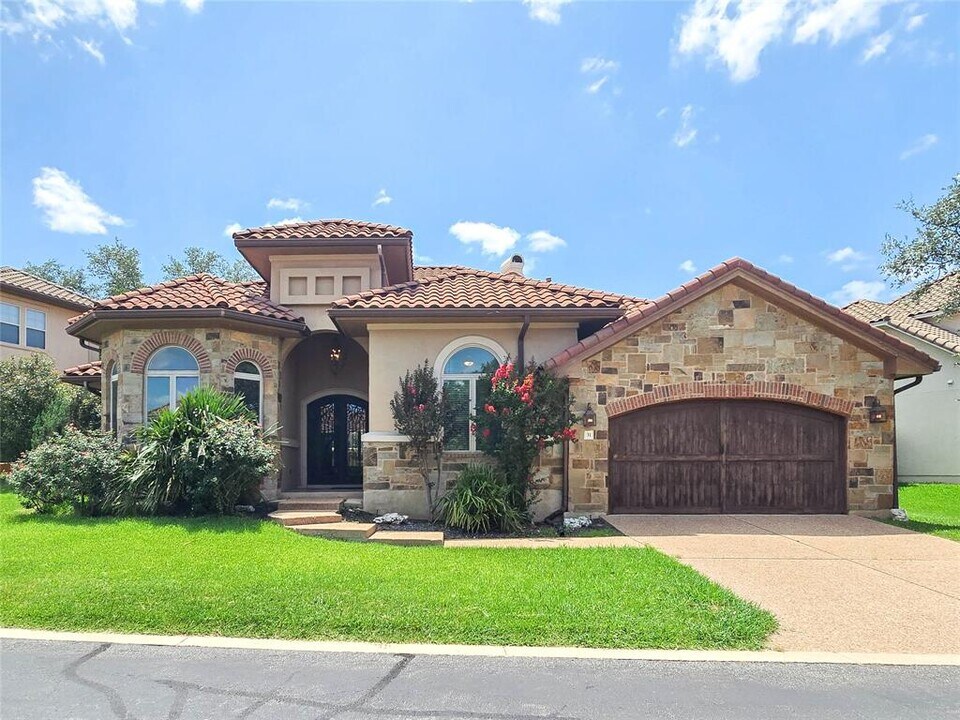 14618 Mansfield Dam Ct in Austin, TX - Building Photo