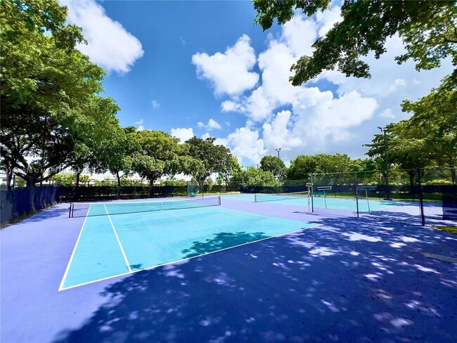 property at 109 Lake Emerald Dr