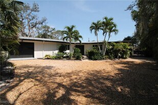 3799 Quails Walk in Bonita Springs, FL - Building Photo