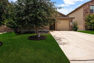 15446 Shortwing in San Antonio, TX - Building Photo