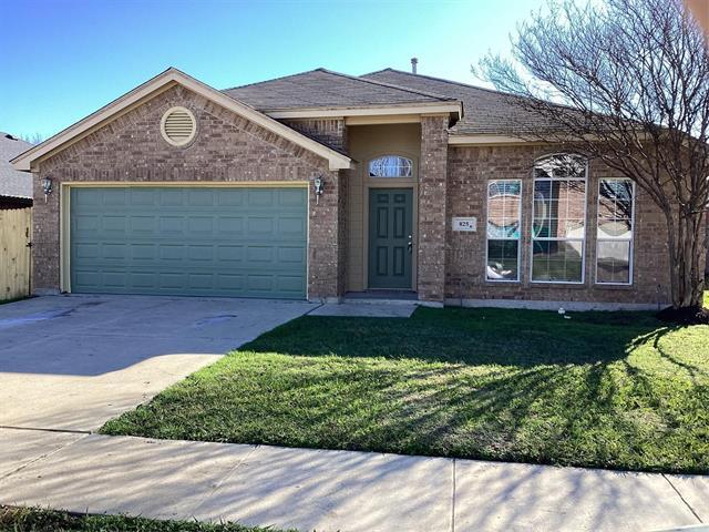 825 Coppin Dr in Fort Worth, TX - Building Photo