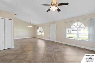 47 Seamanship Trail in Palm Coast, FL - Building Photo - Building Photo
