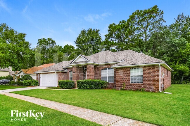 5714 Plum Hollow Dr W in Jacksonville, FL - Foto de edificio - Building Photo