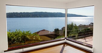 3938 NE 157th Pl in Lake Forest Park, WA - Building Photo