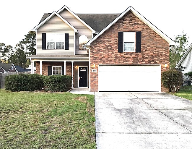 property at 211 Westbrooke Rd