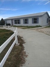 21912 Cajalco Rd in Perris, CA - Building Photo - Building Photo