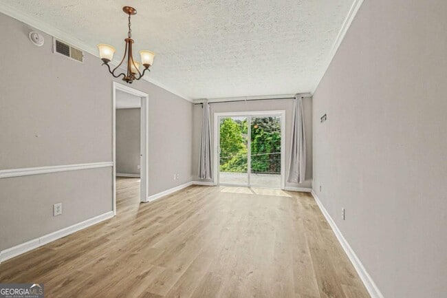 2805 Northeast Expy in Atlanta, GA - Building Photo - Building Photo