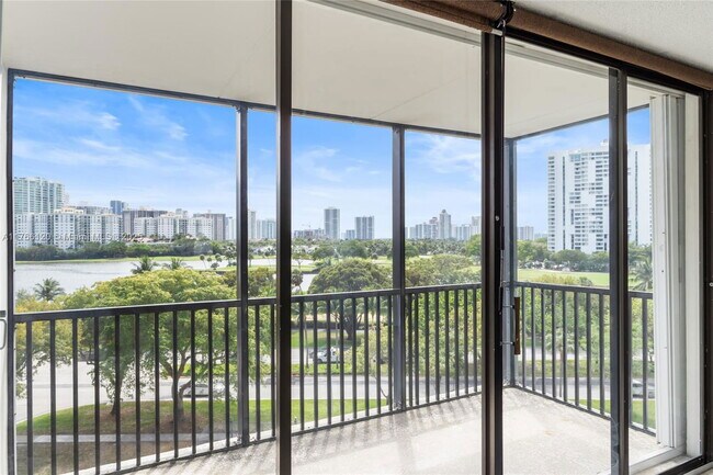 property at 3475 N Country Club Dr