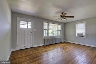 218 Morris St in Phoenixville, PA - Building Photo - Building Photo