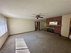 114 Greencrest Terrace in Akron, OH - Building Photo - Building Photo