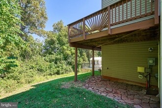 20515 Blue Heron Terrace in Sterling, VA - Building Photo - Building Photo