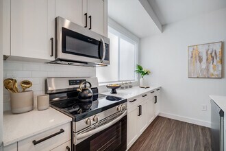 The Addison in Palmetto Bay | Townhomes in Palmetto Bay, FL - Foto de edificio - Building Photo