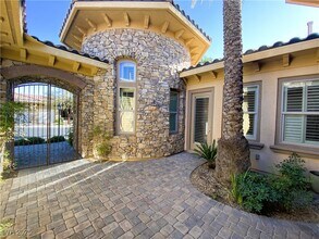 23 Avenida Sorrento in Henderson, NV - Building Photo - Building Photo