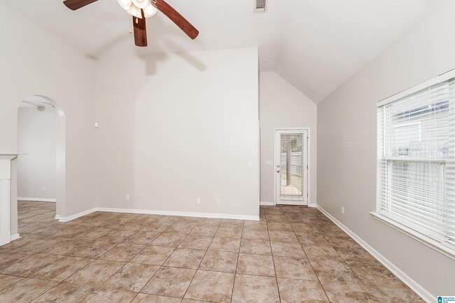 4563 Rosser Loop Dr in Bessemer, AL - Building Photo - Building Photo